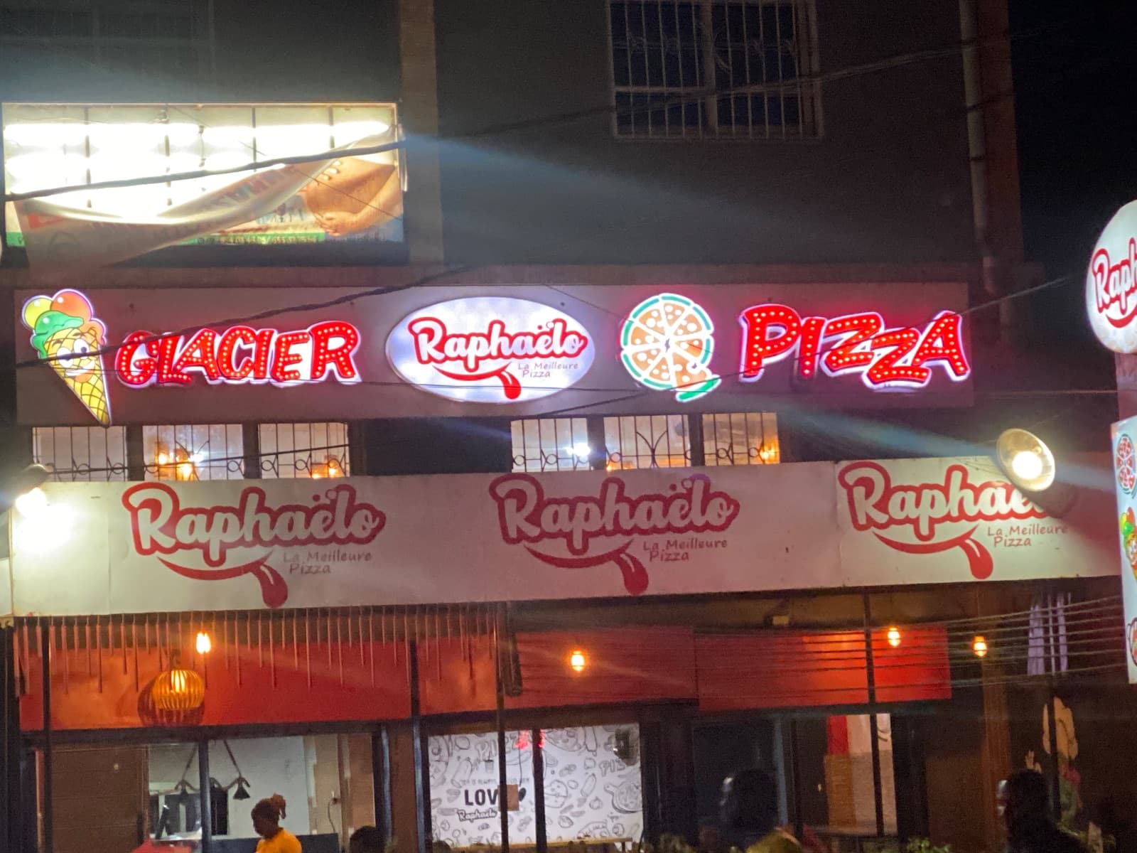 Raphaëlo pizza et glacier